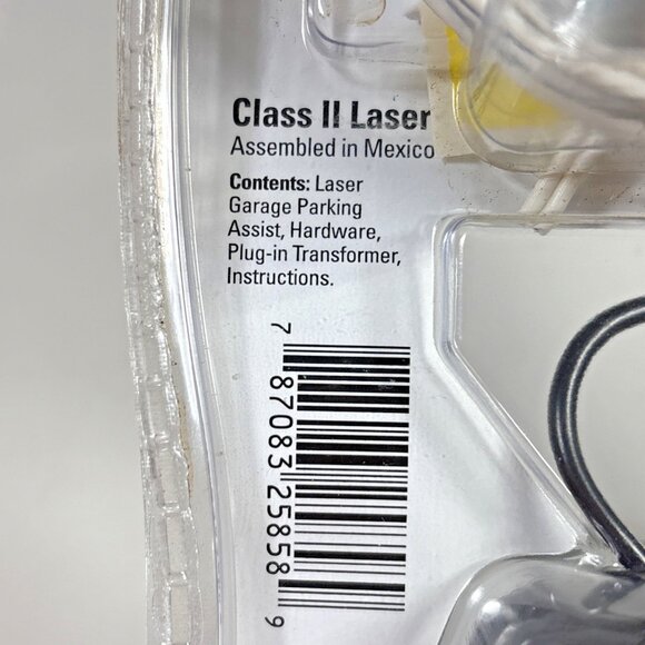 Chamberlain Laser Parking Assist Garage CLUP1C Universal 2006 - Picture 9 of 9